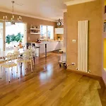 Luce Villa